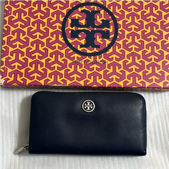 🤎💙🖤TORY BURCH WALLETS 💙🤎🖤 - Picture 4 of 5